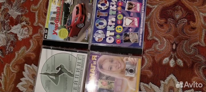 Двд диски (фильмы, мультфильмы, игры и тд)