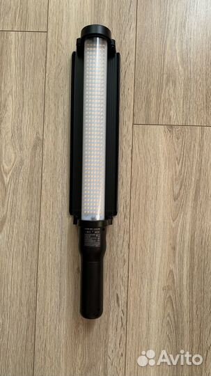 Осветитель светодиодный Godox LC500 со шторками