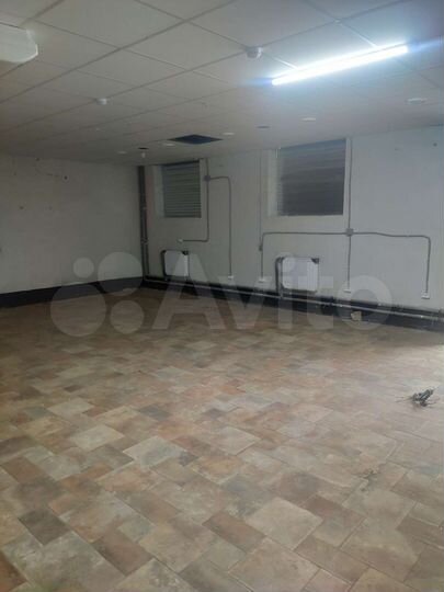 Торговая площадь, 68 м²