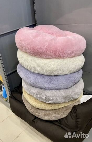 Лежанка для кошек собак 60 см. Лежак для животных