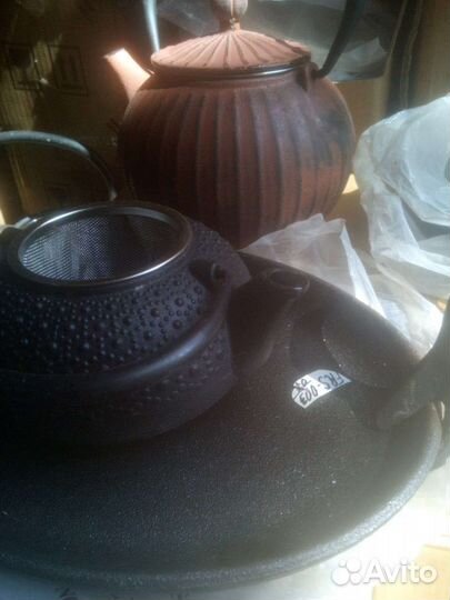 Чайник чугунный