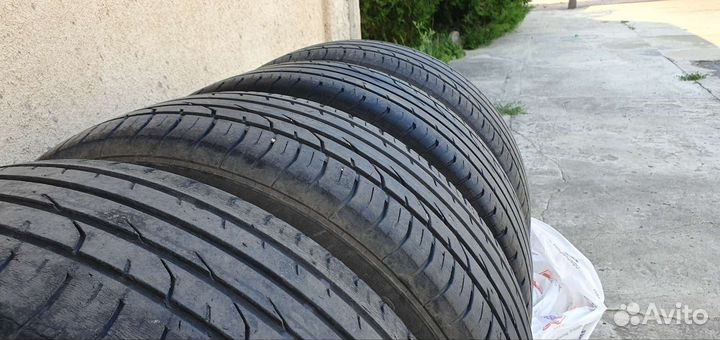 Continental ContiPremiumContact 2 215/55 R17 V