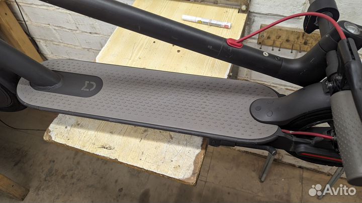 Электросамокат Xiaomi m365