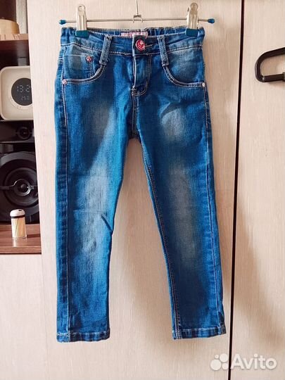 Джинсы и штанишки для девочки