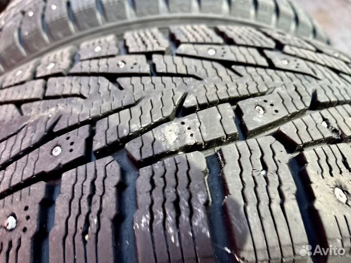 Nokian Tyres Hakkapeliitta 7 225/65 R17