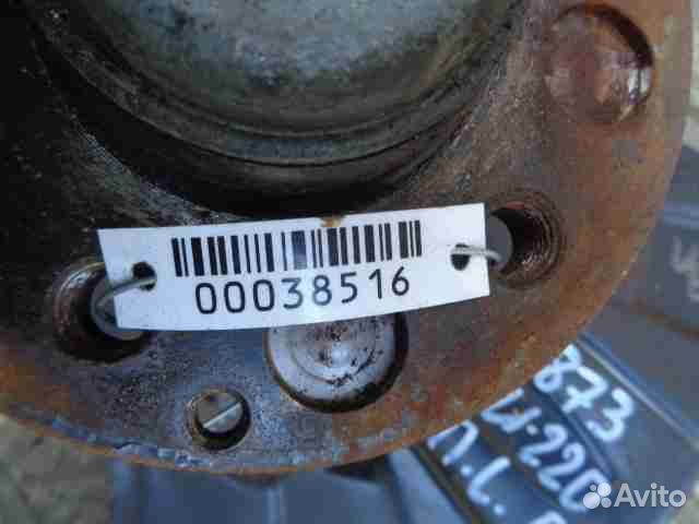 Кулак поворотный левый Mercedes S-klasse W220