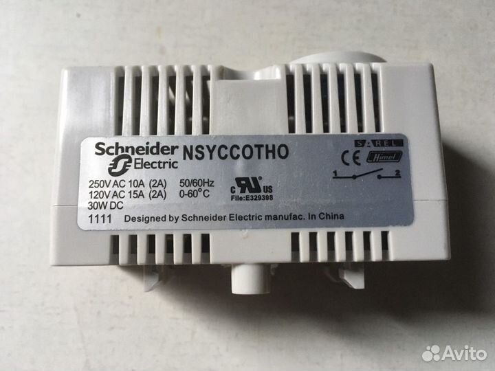 Термостат но контакт Schneider