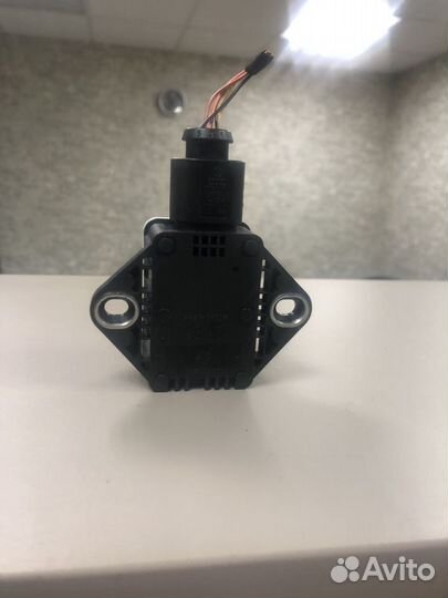 Датчик ускорения Ауди А6 С6