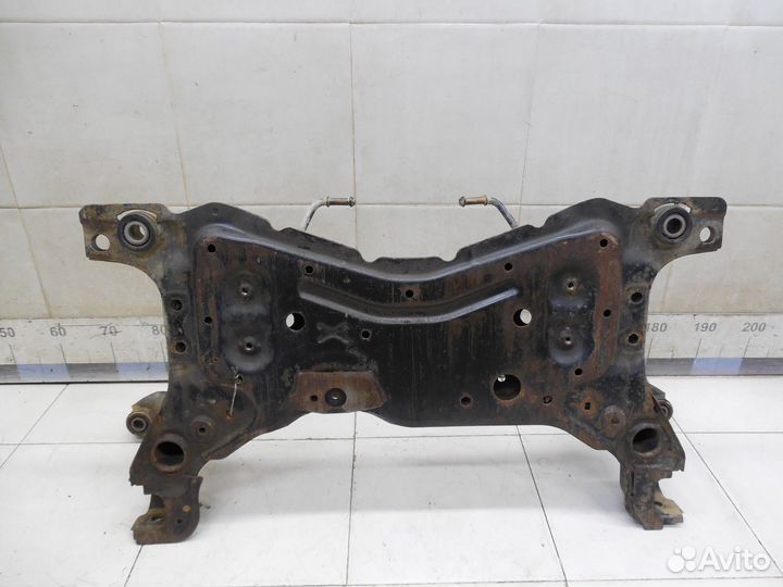 Балка подмоторная S40 2004-2012