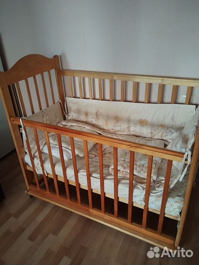 Детская кровать б/у