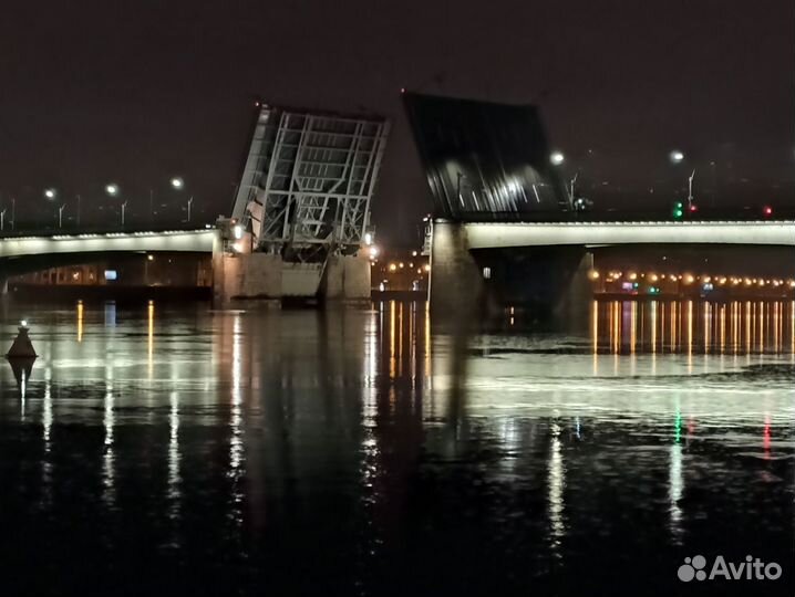 Экскурсия на разведение мостов на машине гида