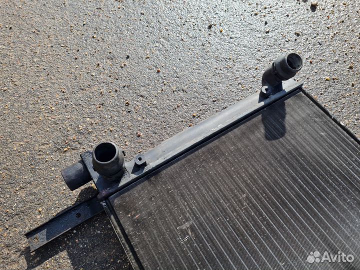Радиатор охлаждения vw sharan