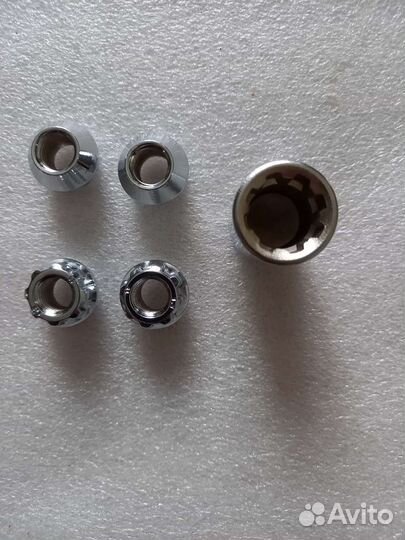 Гайки секретки mazda 3 bl