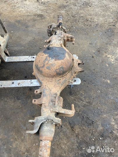 Чулок заднего моста. Isuzu V355 (Giga) грузовой