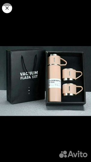 Термос в подарочной коробке