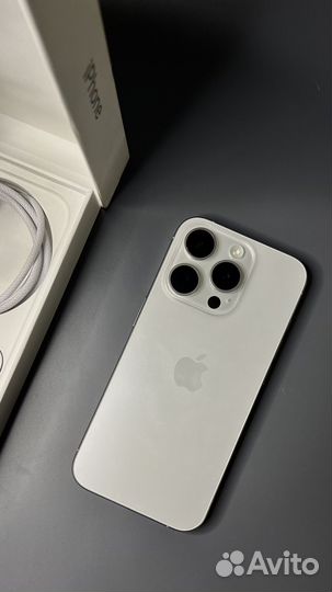 iPhone 15 Pro, 256 ГБ