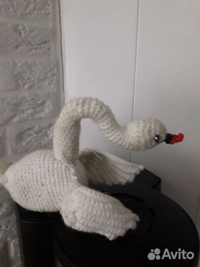 Игрушка лебедь