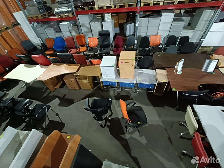 Мебель для дома и офиса б/у