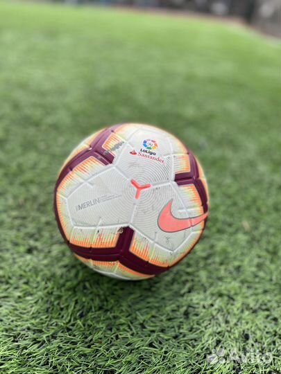 Футбольный мяч профессиональный nike