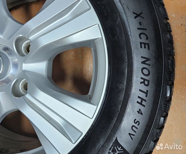 Michelin X-Ice North 4 SUV 285/60 R18