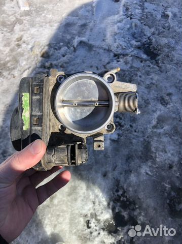 Дросельная заслонка mercedes 210. 2.8. 104. 945