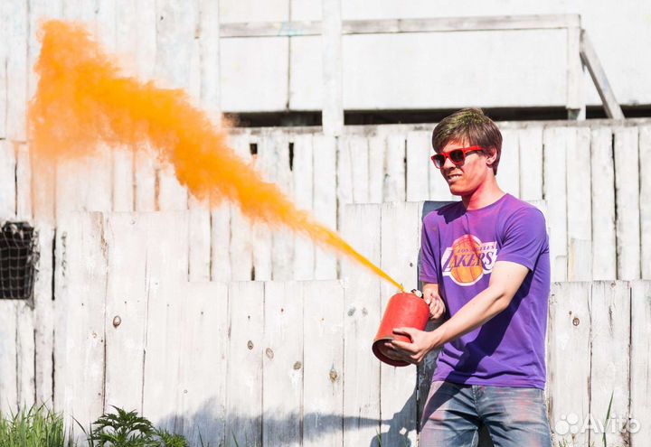 Огнетушитель с краской холи