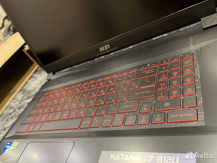 Игровой ноутбук MSI katana gf76