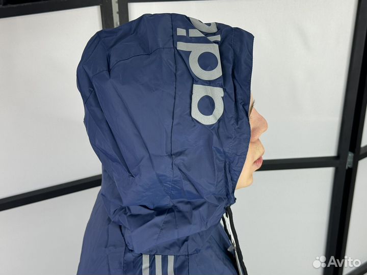 Ветровка Adidas