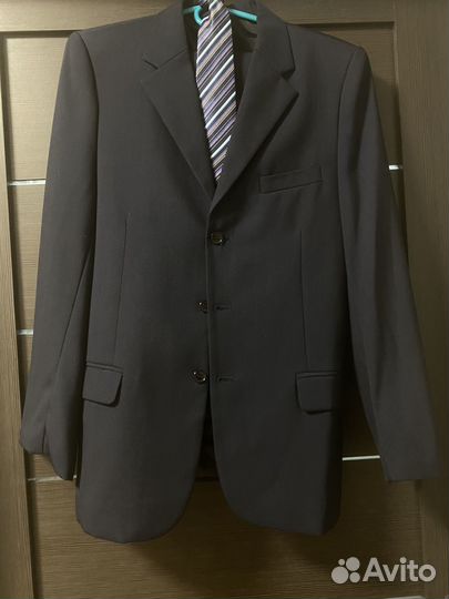 Школьный костюм