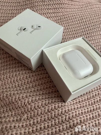 Apple AirPods Pro 2