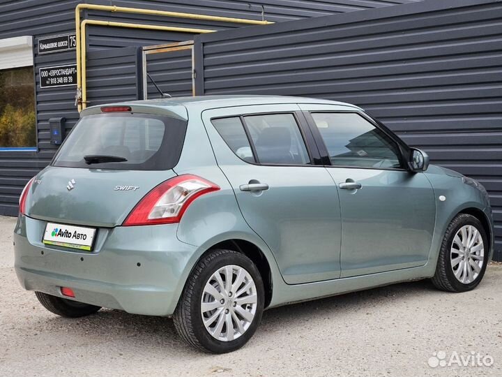 Suzuki Swift 1.2 AT, 2011, 74 000 км