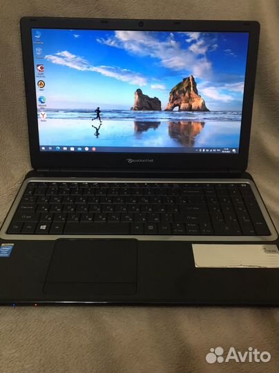 Ноутбук Packard bell z5wt1