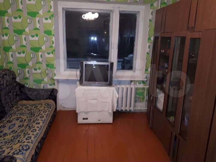 Комната 14 м² в 1-к., 2/5 эт.