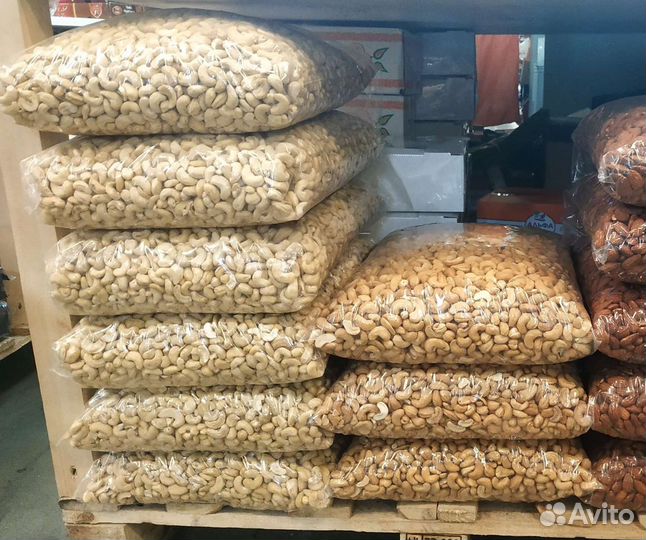 Кешью сырой,жаренный и нечищеный/ Вьетнам