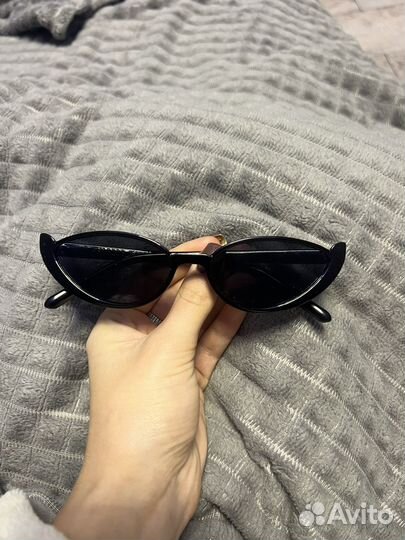 Солнечные очки женские