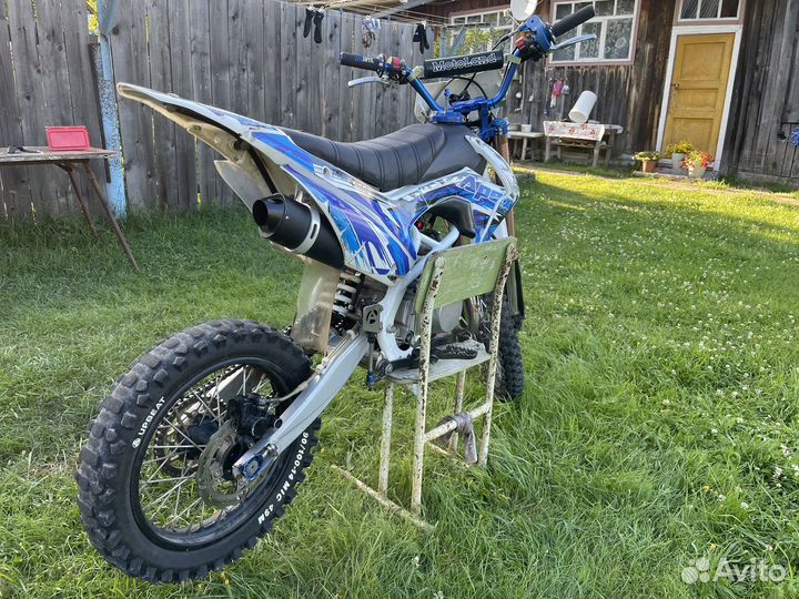 Питбайка Motoland Apex 140