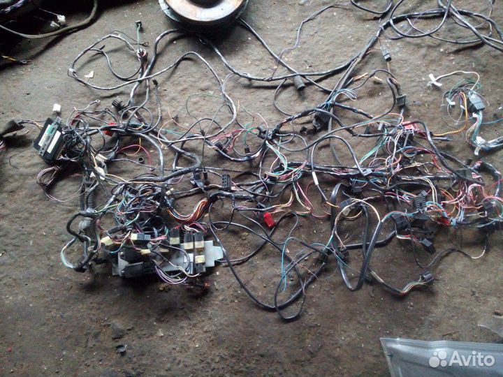 Проводка (салон ) GAZ Volga 1996