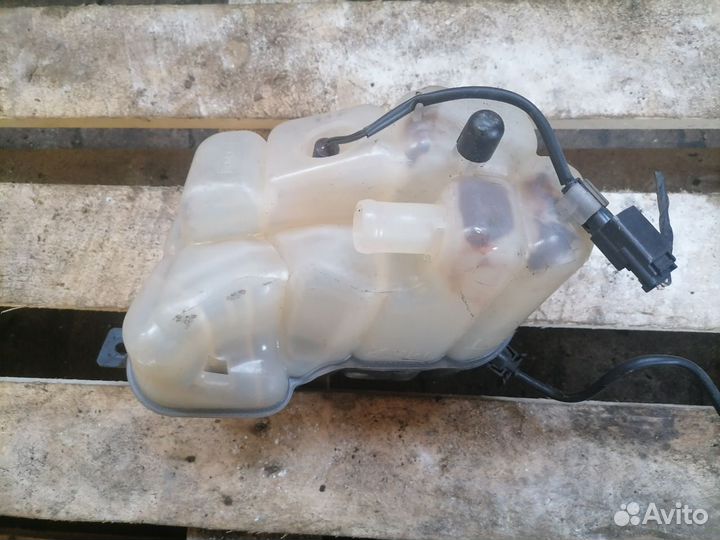 Расширительный бачок Freelander 2