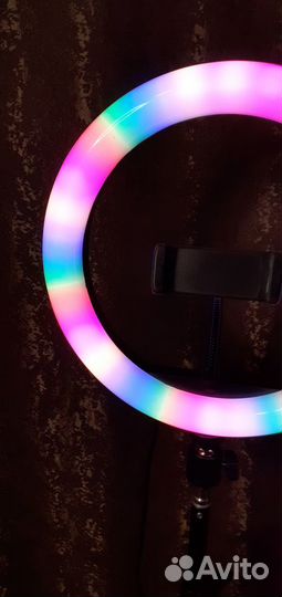 Кольцевая лампа