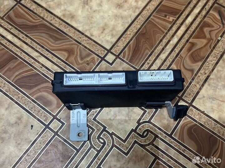 Блок BCM Hyundai i30 2010г