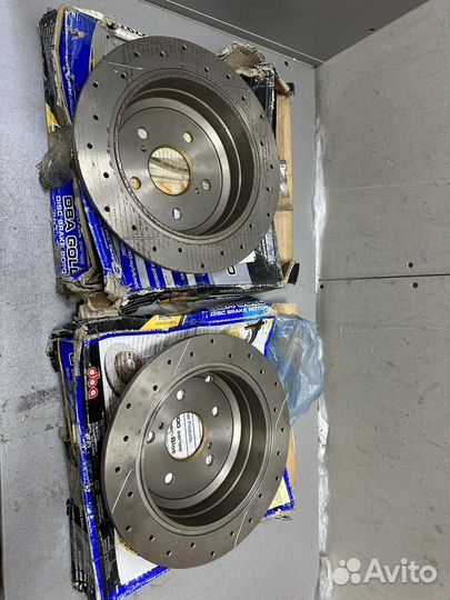 Диск тормозной задний DBA2707X Gold