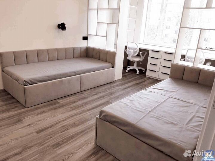 Детская кровать для двоих детей