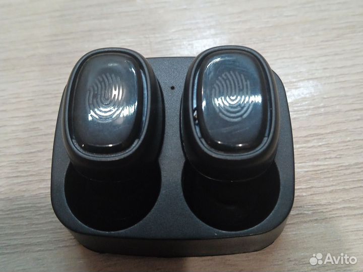 Сенсорные беспроводные наушники