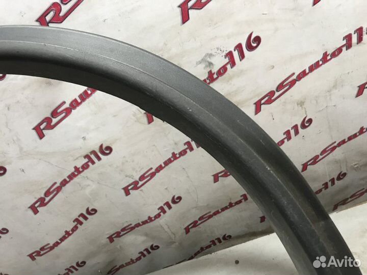 Накладка крыла задняя правая Honda Cr-V 4