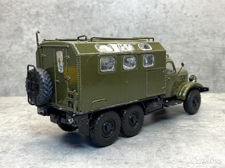 Сборная модель ЗИЛ-157 Кунг 1:43 кит