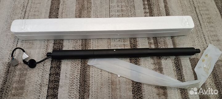 Электрический подъемник двери багажника Эксплорер5