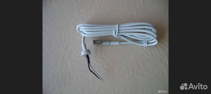 Кабель для блока питания Apple MagSafe L-form