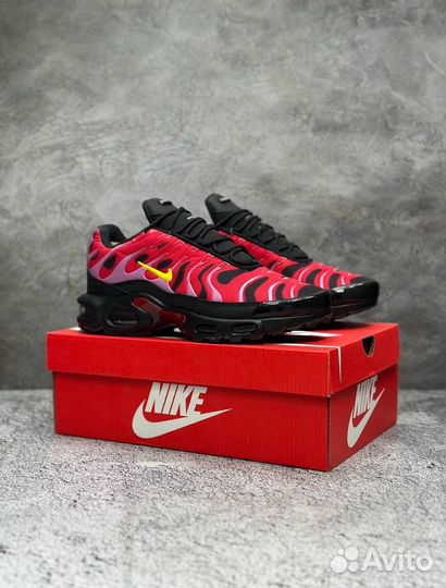 Nike Supreme x Air Max Plus TN University Red