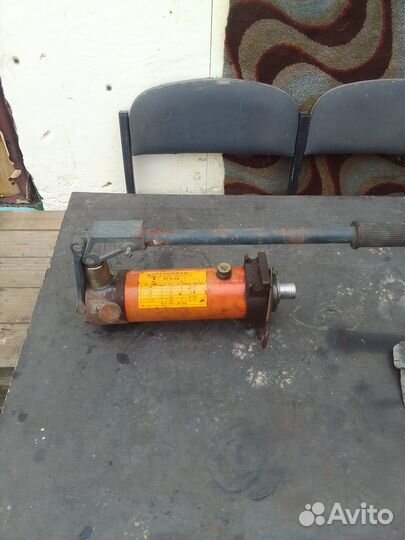 Насос гидравлический ручной