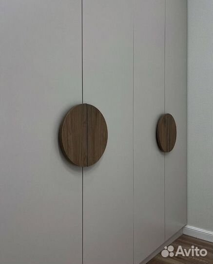 Распашной шкаф от производителя